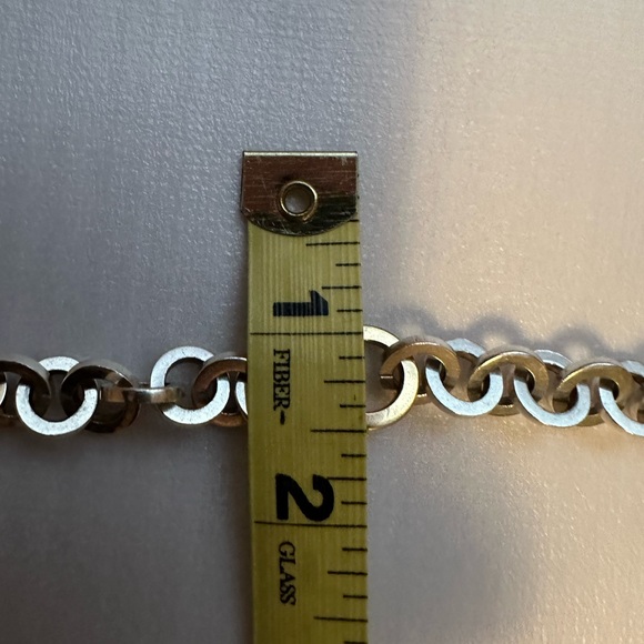 Sterling Silver 925 Round Link Bracelet with one Gold Tone middle Link - Picture 8 of 9